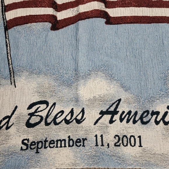 American Flag September 11 2001 Tapestry Throw Blanket USA 9/11 20th Anniversary - Picture 3 of 6
